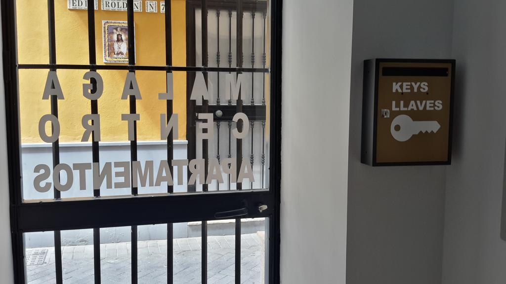 Malaga Centro Apartamentos Екстер'єр фото