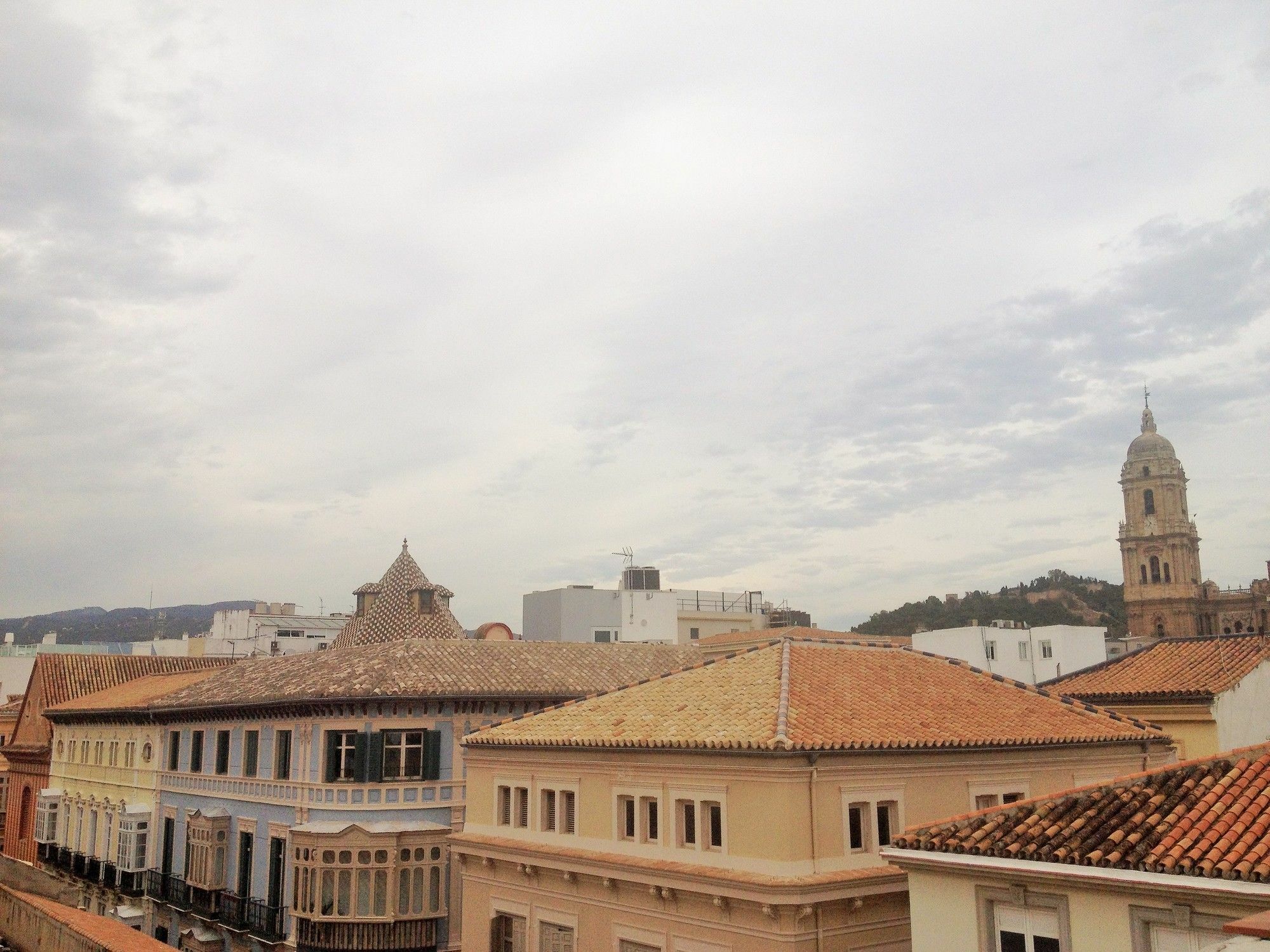 Malaga Centro Apartamentos Екстер'єр фото