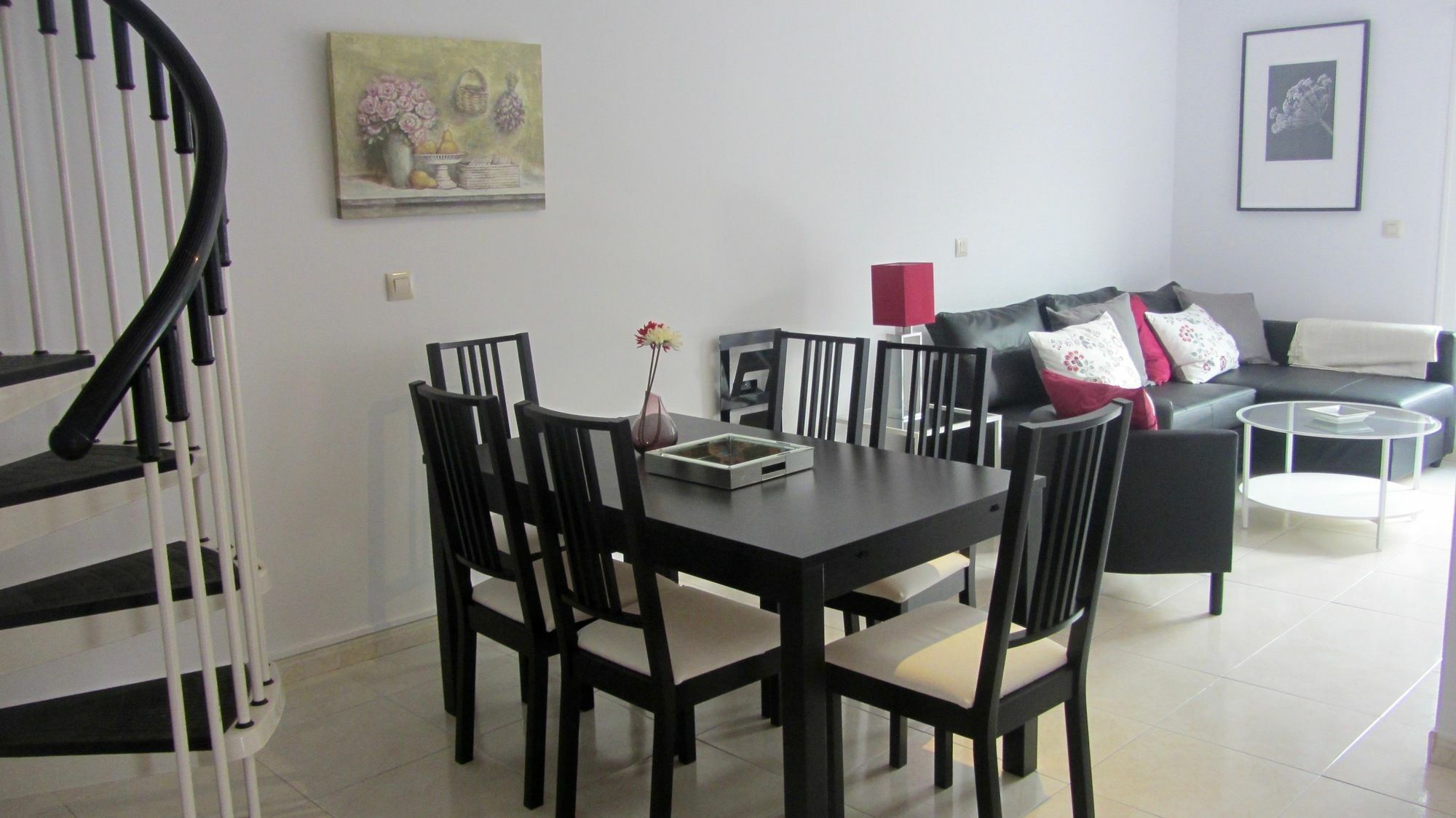Malaga Centro Apartamentos Екстер'єр фото